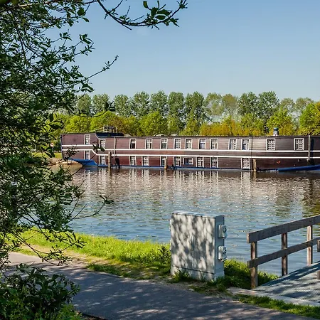 Boat De Barge Hotel Bruggy