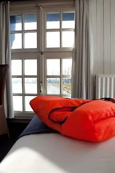 Boat De Barge 3* Bruggy
