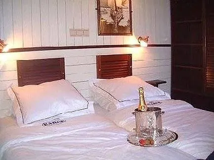 Boat De Barge 3* Bruggy