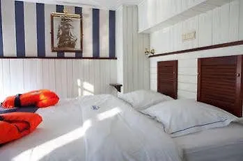 Otel Boat De Barge